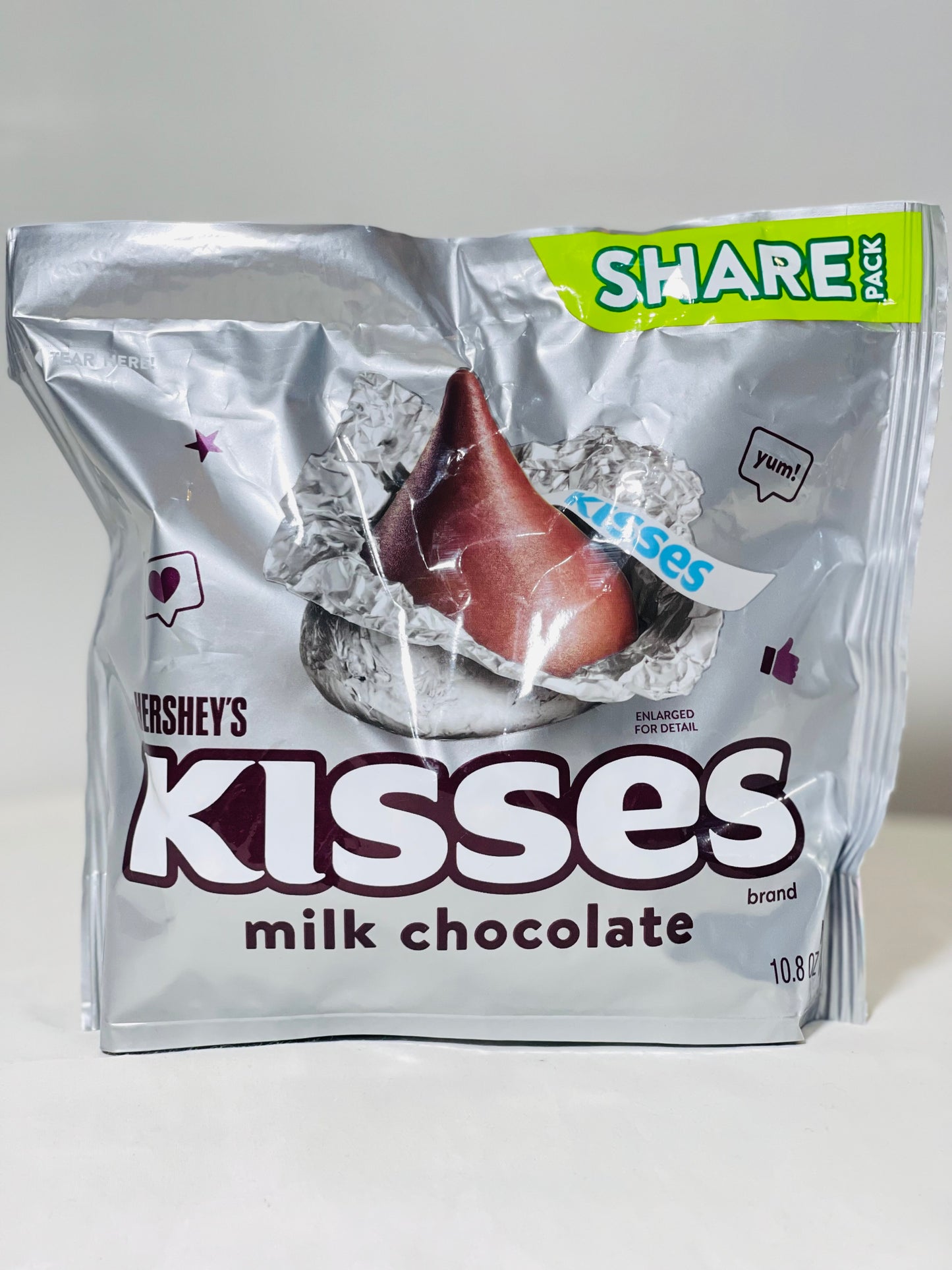 Hershey's Kisses milk chocolate - Sharing Size